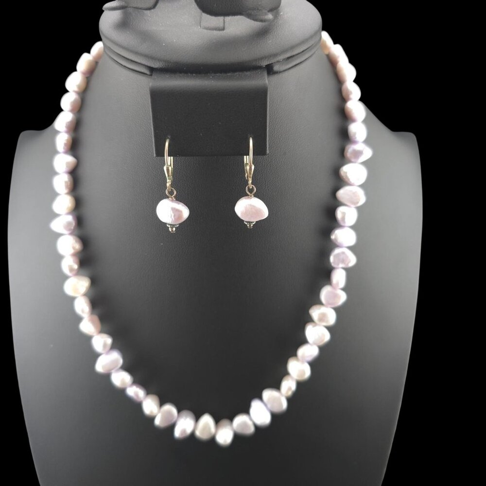 Freshwater Pearl Necklace & Lever Back Earring Set - Picture 2 of 8